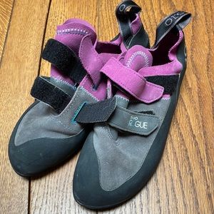 5.10 Rogue climbing shoes size 39.5 barely used